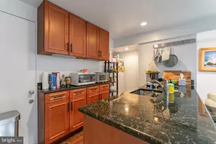1725 Pine St, Philadelphia, PA 19103 - Photo 39