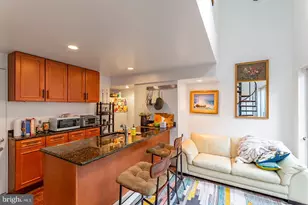 1725 Pine St, Philadelphia, PA 19103 - Photo 39