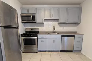 2437 Sepviva St, Philadelphia, PA 19125 - Photo 7