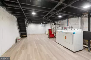 423 E Mentor St, Philadelphia, PA 19120 - Photo 13