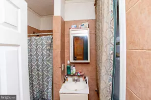 2078 Wilmot St, Philadelphia, PA 19124 - Photo 25