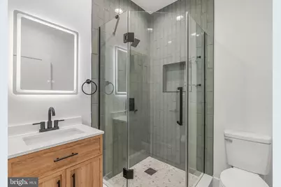 1805 E Oakdale Street, Philadelphia, PA 19125 - Photo 25