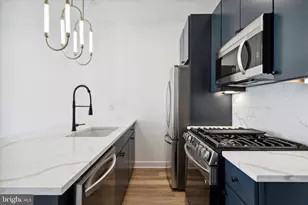 2636 E York St, Philadelphia, PA 19125 - Photo 9