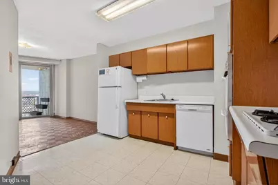 2401 Pennsylvania Avenue #10B22, Philadelphia, PA 19130 - Photo 17