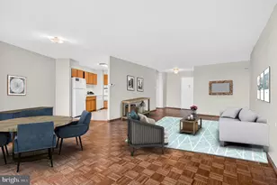 2401 Pennsylvania Ave, Philadelphia, PA 19130 - Photo 9