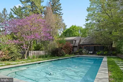 8219 Saint Martins Lane, Philadelphia, PA 19118 - Photo 33