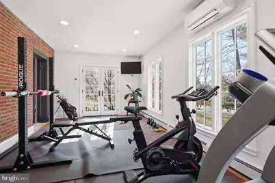 8219 Saint Martins Lane, Philadelphia, PA 19118 - Photo 13