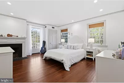 8219 Saint Martins Lane, Philadelphia, PA 19118 - Photo 21