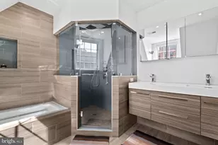 1815 Lombard St, Philadelphia, PA 19146 - Photo 49