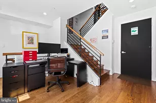 1815 Lombard St, Philadelphia, PA 19146 - Photo 9