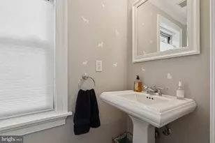 1615 Spruce St, Philadelphia, PA 19103 - Photo 23