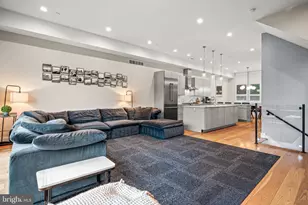 4588 Silverwood St, Philadelphia, PA 19127 - Photo 11