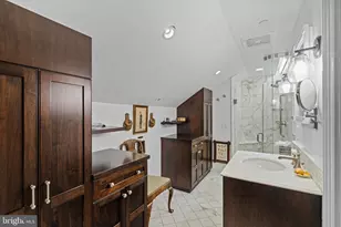 227 S 6th St, Philadelphia, PA 19106 - Photo 15