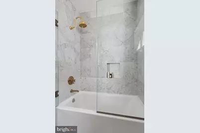 1215 Spruce Street #202, Philadelphia, PA 19107 - Photo 11