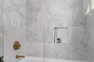 1215 Spruce St, Philadelphia, PA 19107 - Photo 11