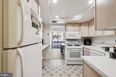 1326 Spruce Street #703, Philadelphia, PA 19107 - Photo 5
