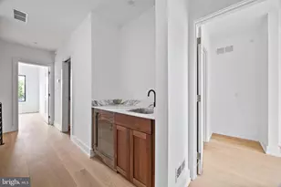 706 Latona St, Philadelphia, PA 19147 - Photo 17