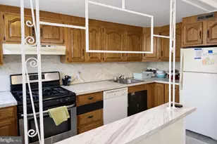 2135 McKinley St, Philadelphia, PA 19149 - Photo 7