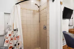 1228 S 22nd St, Philadelphia, PA 19146 - Photo 29