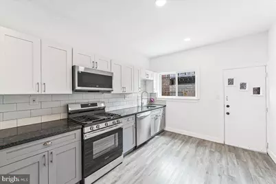1915 S Woodstock Street, Philadelphia, PA 19145 - Photo 11