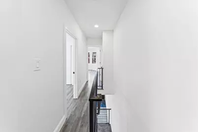 1915 S Woodstock Street, Philadelphia, PA 19145 - Photo 17