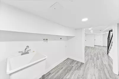 1915 S Woodstock Street, Philadelphia, PA 19145 - Photo 35