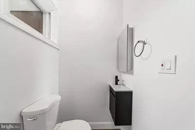 1915 S Woodstock Street, Philadelphia, PA 19145 - Photo 7