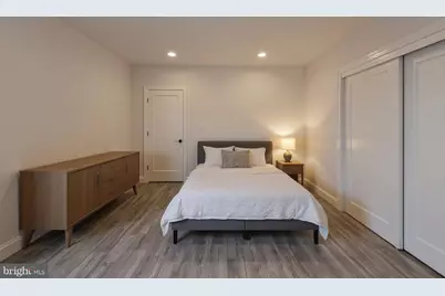 1915 S Woodstock Street, Philadelphia, PA 19145 - Photo 27