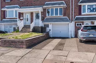 12718 Kenny Rd, Philadelphia, PA 19154 - Photo 3