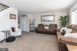 12718 Kenny Rd, Philadelphia, PA 19154 - Photo 11