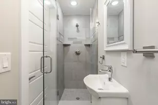 103 E Duval St, Philadelphia, PA 19144 - Photo 17