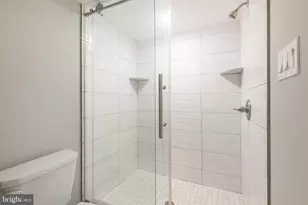 2550 N Howard St, Philadelphia, PA 19133 - Photo 11