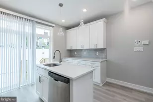 2550 N Howard St, Philadelphia, PA 19133 - Photo 3