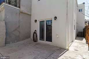 2051 Morris St, Philadelphia, PA 19145 - Photo 31