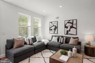 2051 Morris St, Philadelphia, PA 19145 - Photo 3