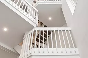 633 E Thompson St, Philadelphia, PA 19125 - Photo 3