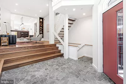 633 E Thompson Street, Philadelphia, PA 19125 - Photo 9