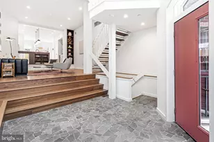 633 E Thompson St, Philadelphia, PA 19125 - Photo 9