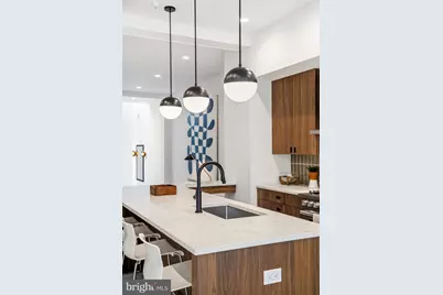 633 E Thompson Street, Philadelphia, PA 19125 - Photo 19