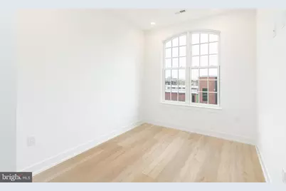 2002 Frankford Ave #302, Philadelphia, PA 19125 - Photo 11