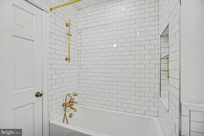 894 N 25th Street, Philadelphia, PA 19130 - Photo 17