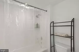 219 S 18th St, Philadelphia, PA 19103 - Photo 13