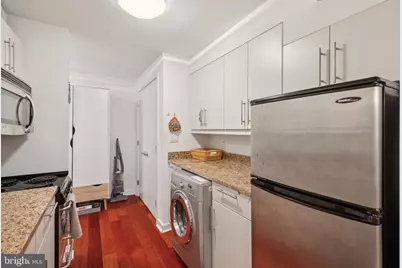 219 S 18th Street #414, Philadelphia, PA 19103 - Photo 5