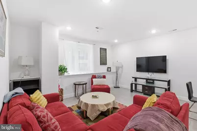 925 N Broad Street #4D, Philadelphia, PA 19123 - Photo 5