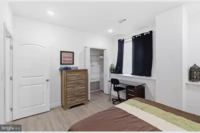 925 N Broad Street #4D, Philadelphia, PA 19123 - Photo 9