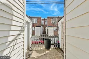 922 Granite St, Philadelphia, PA 19124 - Photo 15