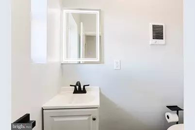 2825 E Victoria Street, Philadelphia, PA 19134 - Photo 17