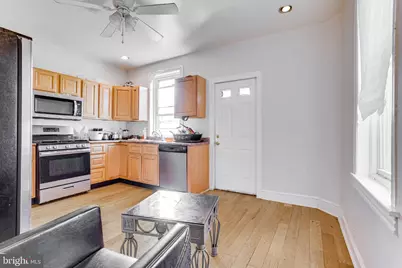 5636 Cedar Avenue, Philadelphia, PA 19143 - Photo 11