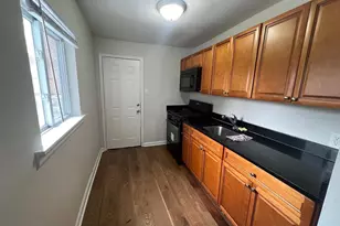 4644 Hurley St, Philadelphia, PA 19120 - Photo 9