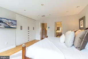 254 S 3rd St, Philadelphia, PA 19106 - Photo 33